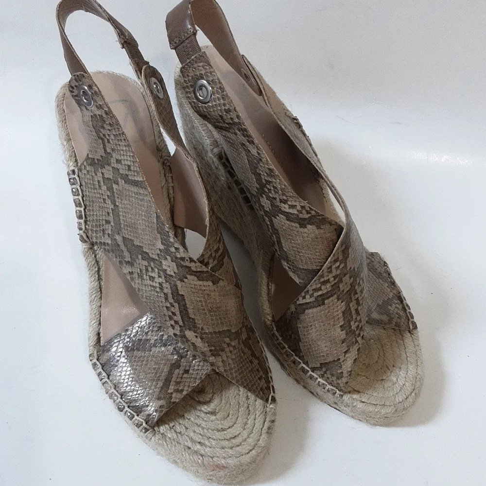 Dolce vita saundra women wedge espadrille sandals in size 8 casual party y2k